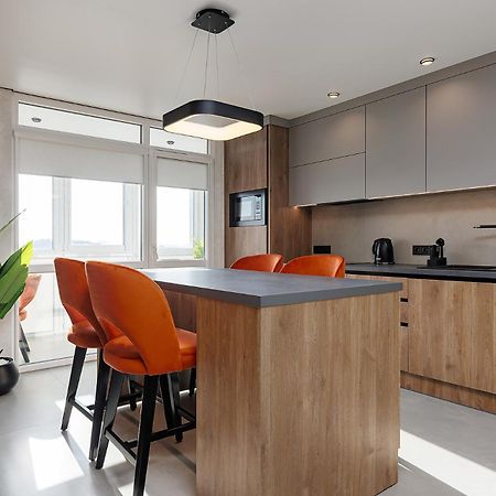 Milavibe Apartments With One Bedroom Lemberg Exterior foto
